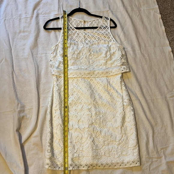 Guess White Lace Sleeveless Dress. Lined. Zipper Back. Size 10 - Picture 7 of 9